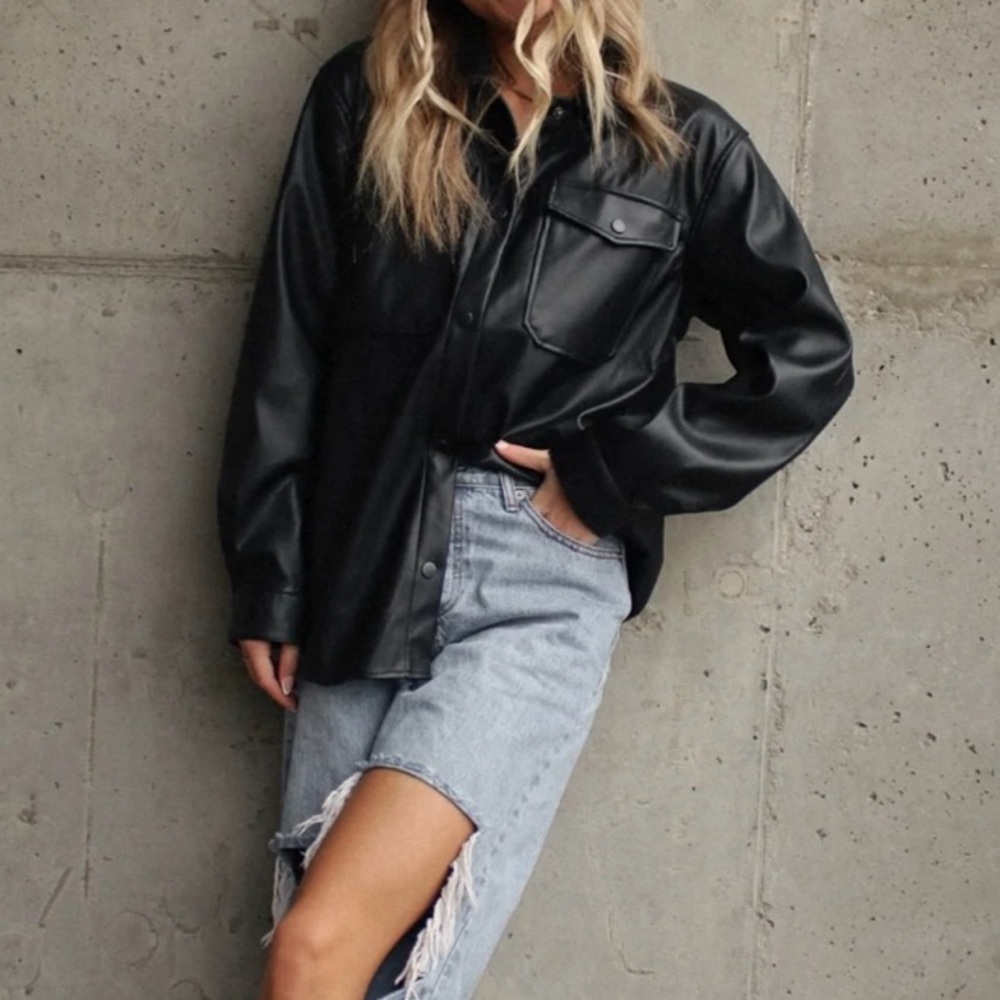 Love Tree Black Faux Leather Button Up Shirt Size Small